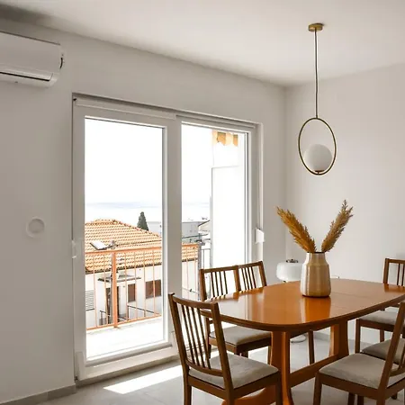 Olea - With Beautiful Sea View, Near The Sandy And Center Apartment *