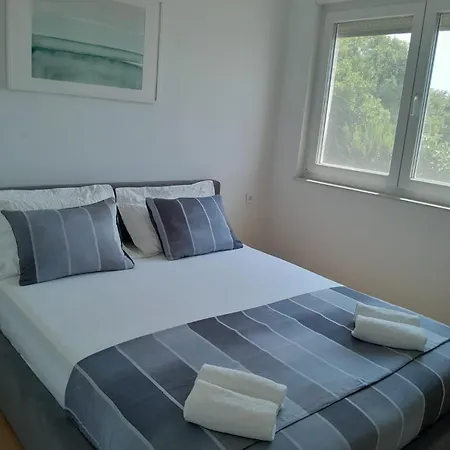 Apartment Olea - With Beautiful Sea View, Near The Sandy And Center