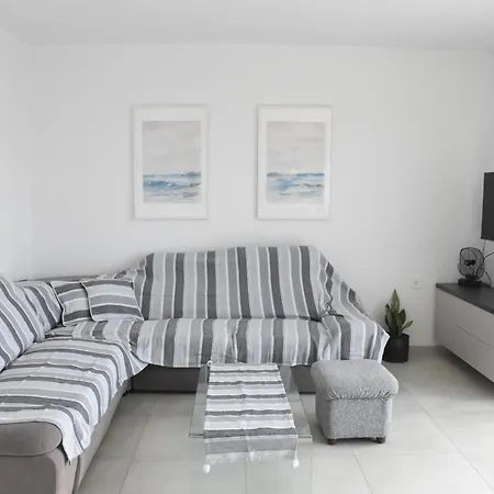 Olea - With Beautiful Sea View, Near The Sandy And Center Apartment Crikvenica